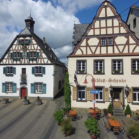 Hotel Zur Schloss-Schenke Neuwied Exterior foto